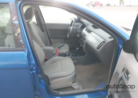 2011 Ford Focus Ses из США, поврежденный, VIN 1FAHP3GN5BW129715